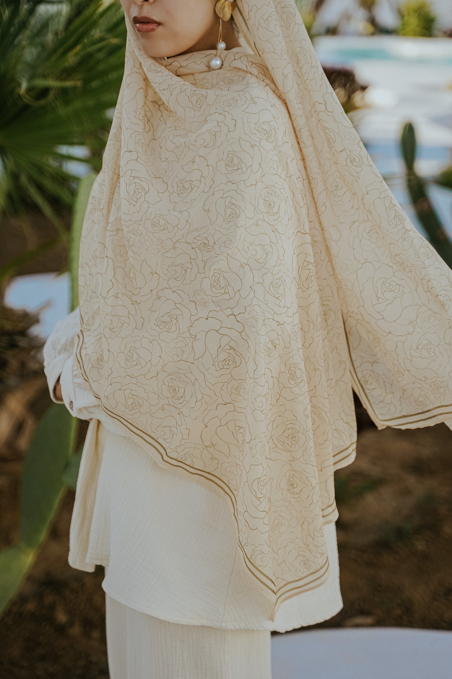 Sunlight (Butter Yellow)