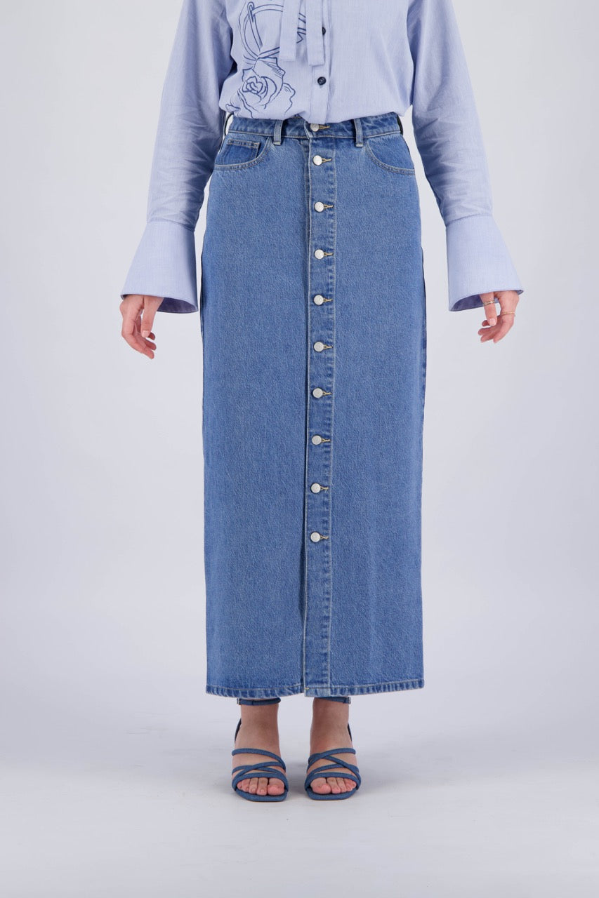 The CS X Kontakt Button-Down Maxi Denim Skirt