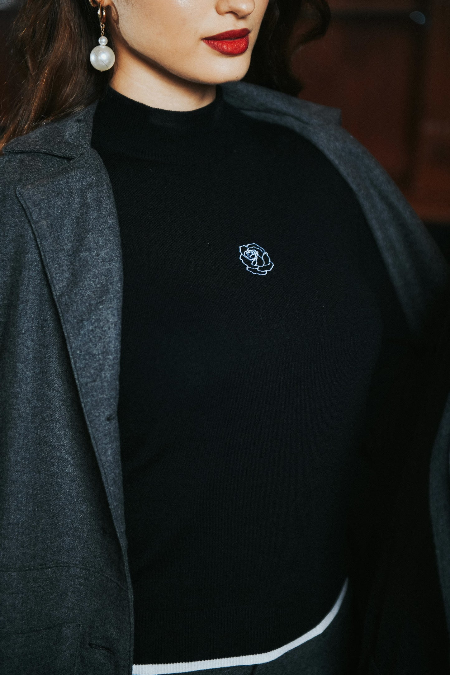 CS signature pullover