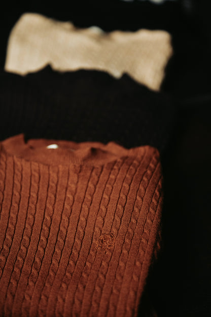 Flora Essential Knit